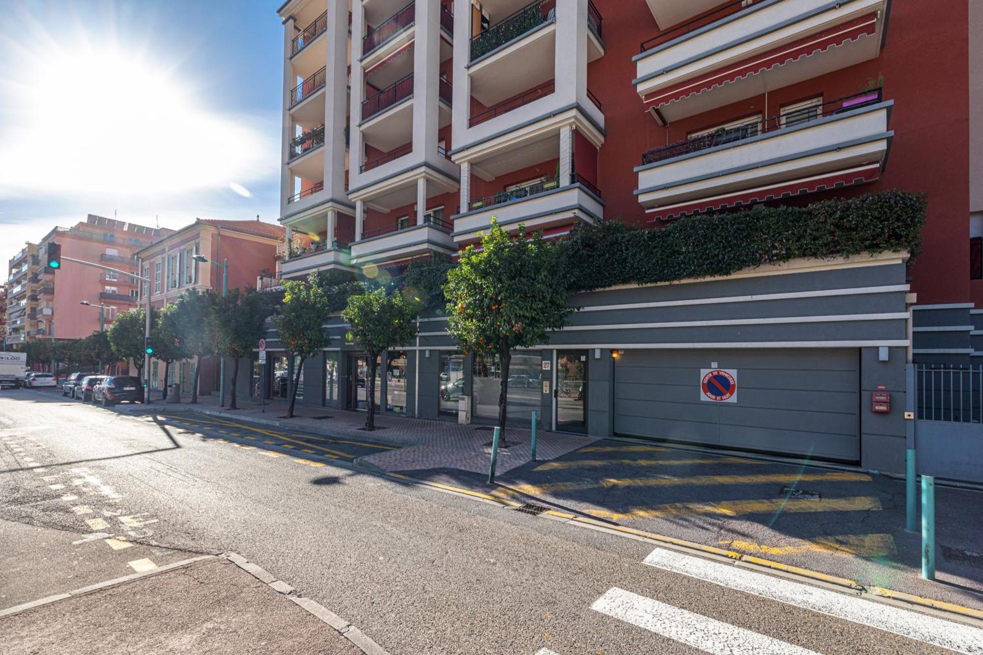 Intercontinental Superbe Appartement Avec Piscine Menton Exterior photo