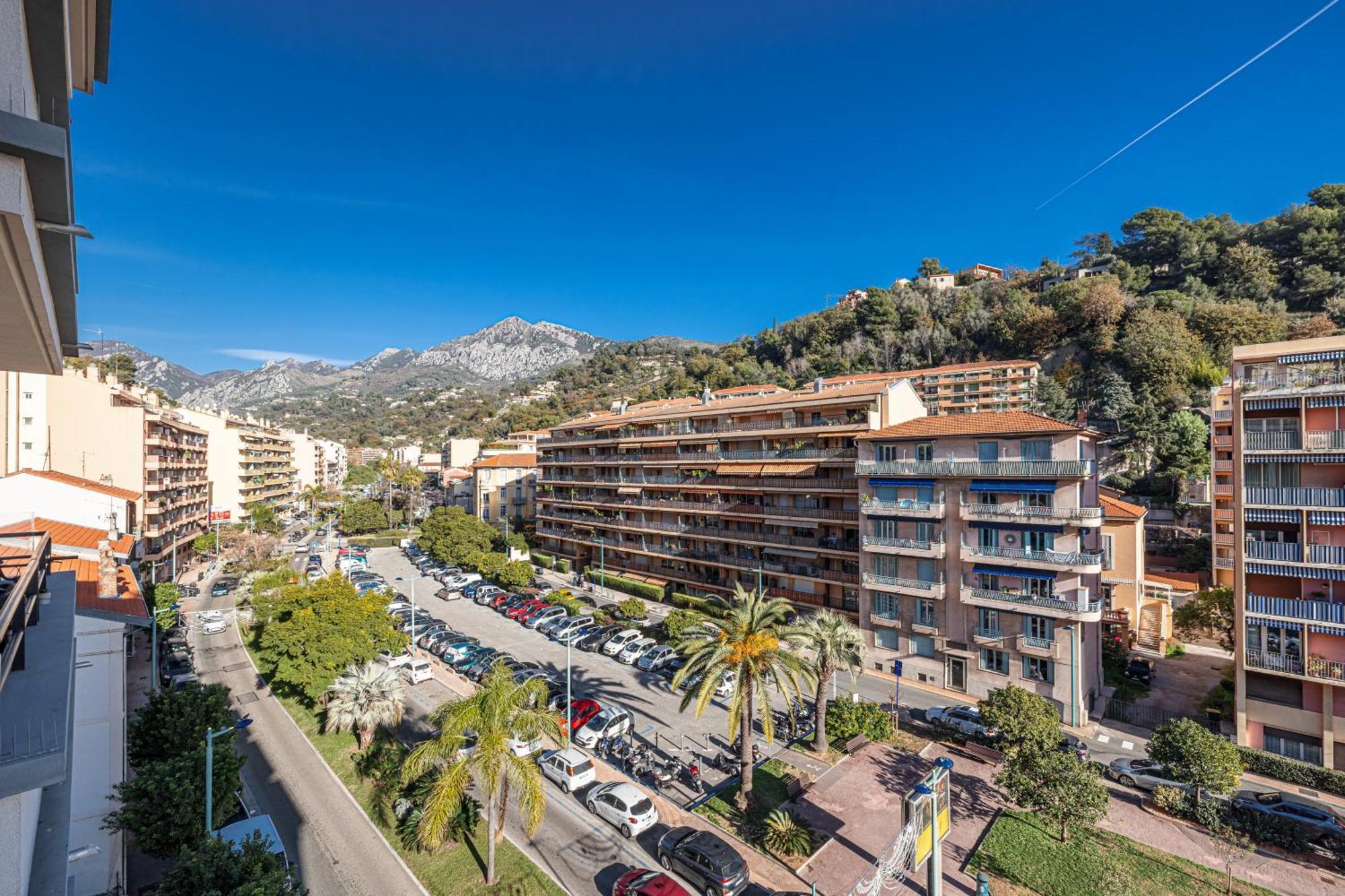 Intercontinental Superbe Appartement Avec Piscine Menton Exterior photo