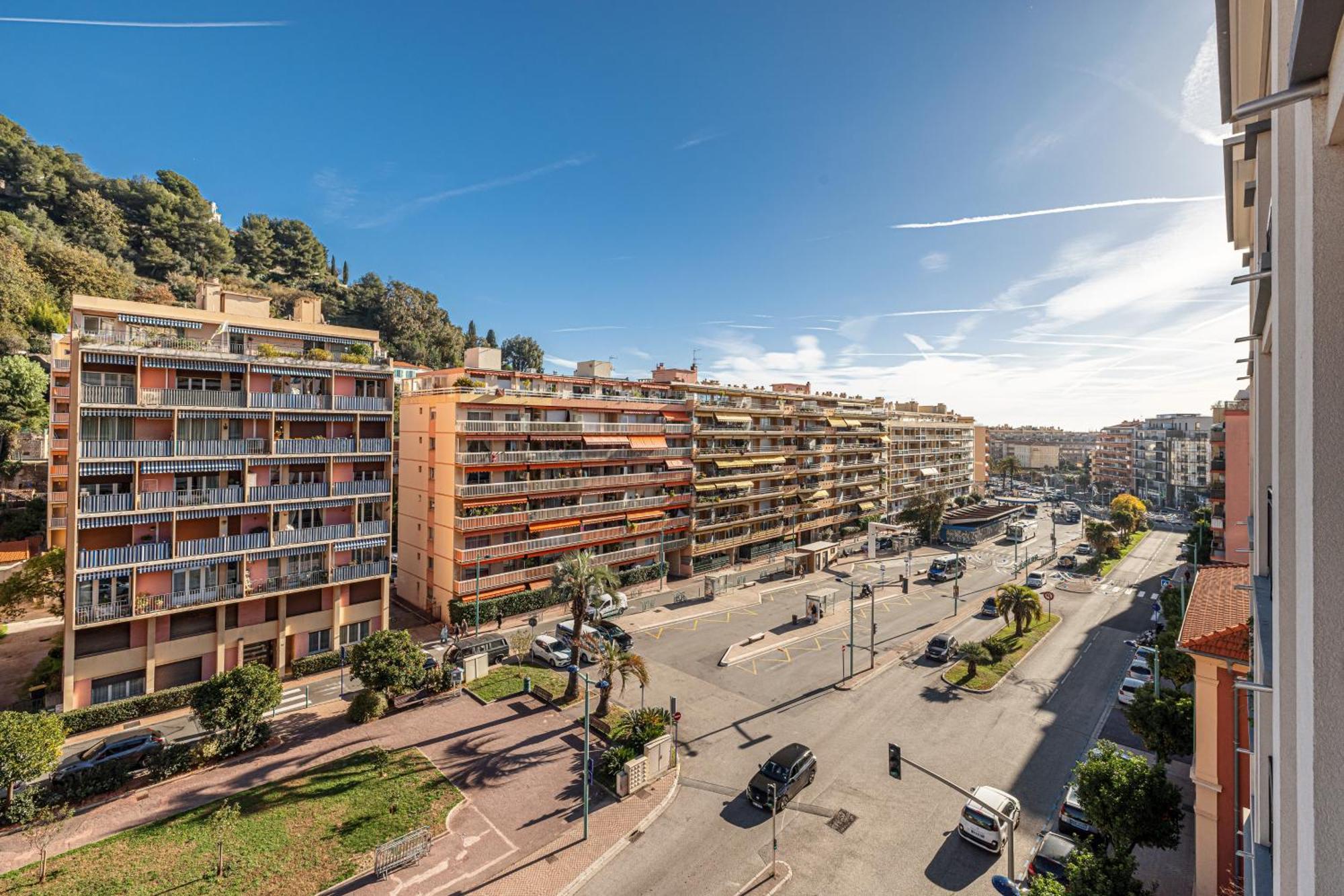 Intercontinental Superbe Appartement Avec Piscine Menton Exterior photo