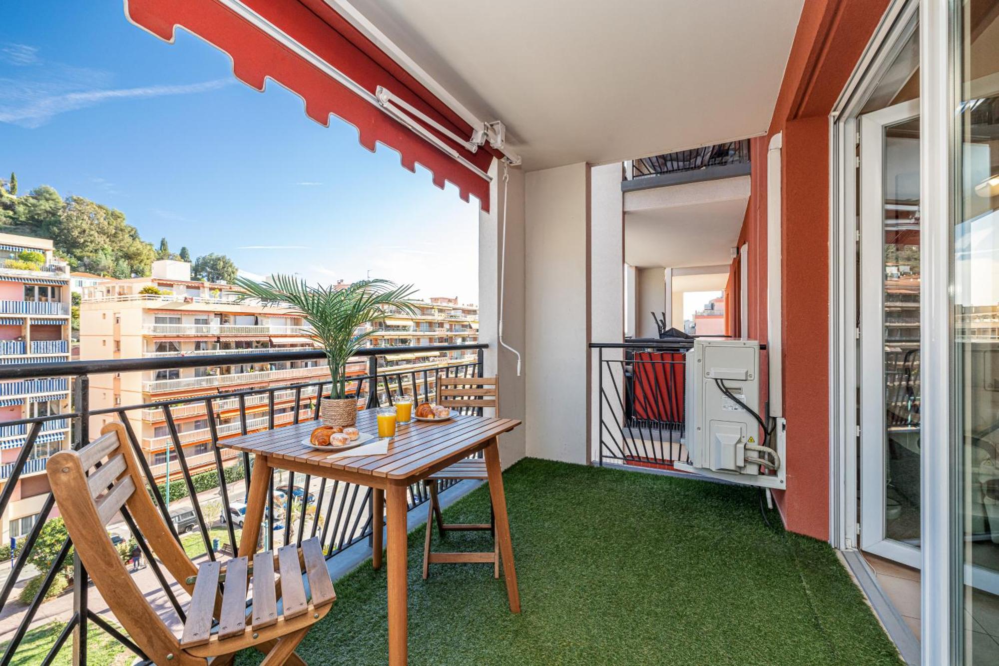 Intercontinental Superbe Appartement Avec Piscine Menton Exterior photo