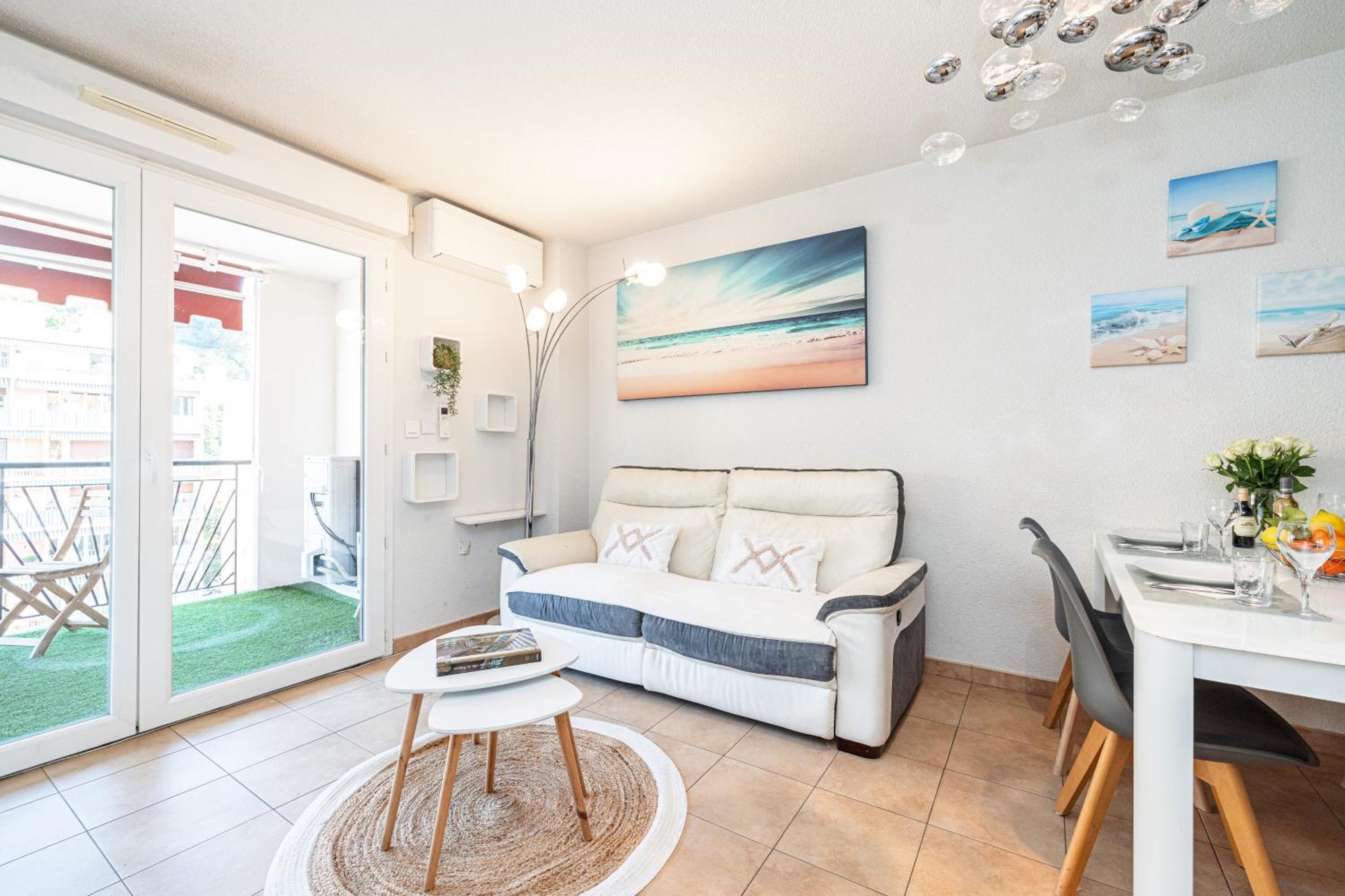 Intercontinental Superbe Appartement Avec Piscine Menton Exterior photo