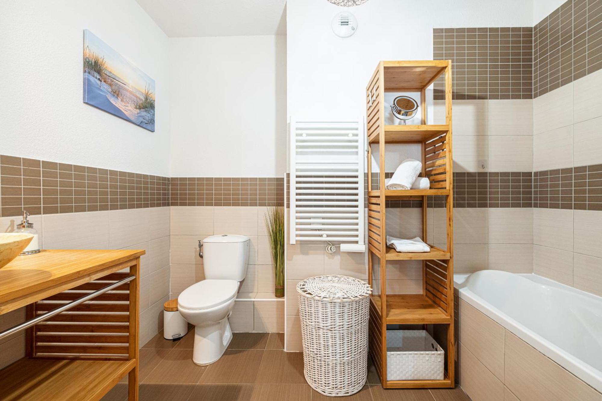 Intercontinental Superbe Appartement Avec Piscine Menton Exterior photo
