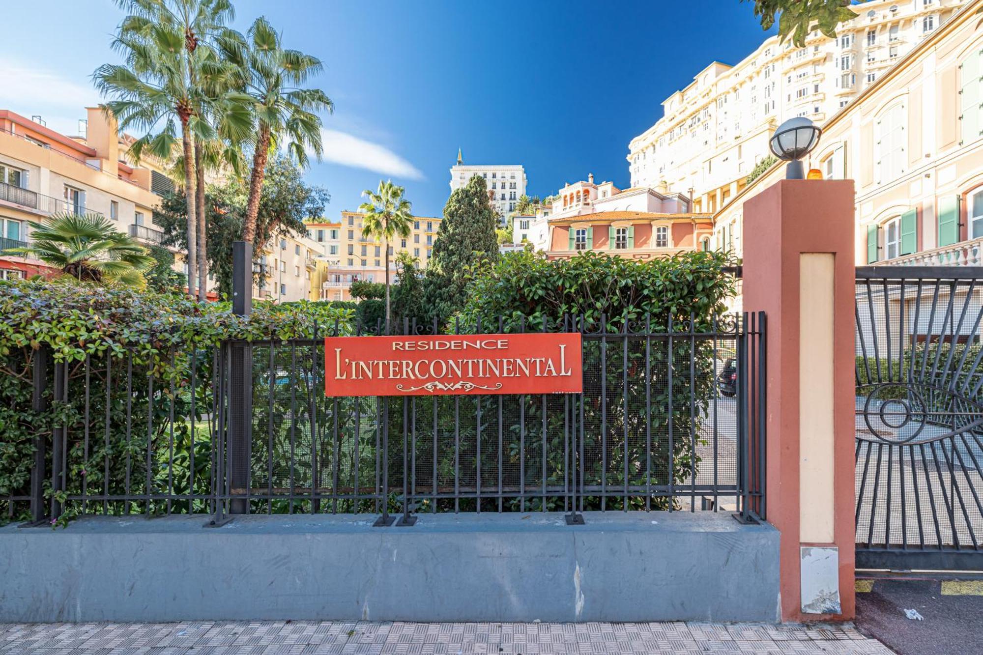Intercontinental Superbe Appartement Avec Piscine Menton Exterior photo